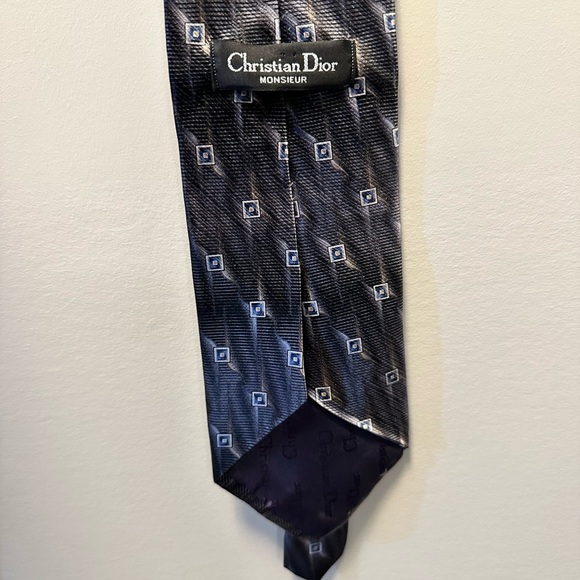 Luxury Christian Dior Ties! - Picture 4 of 13